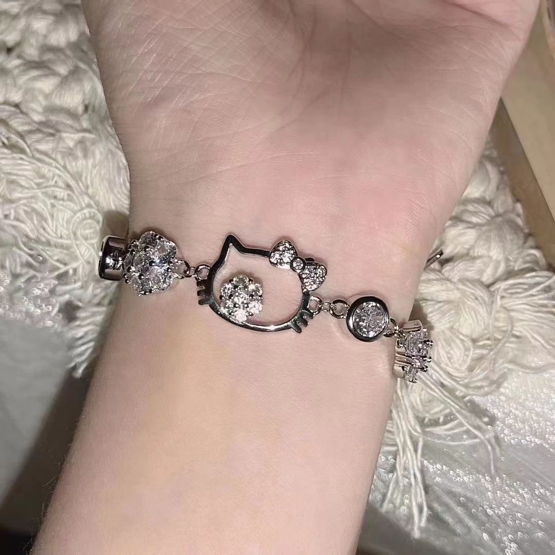 ສາຍແຂນ Hello Kitty